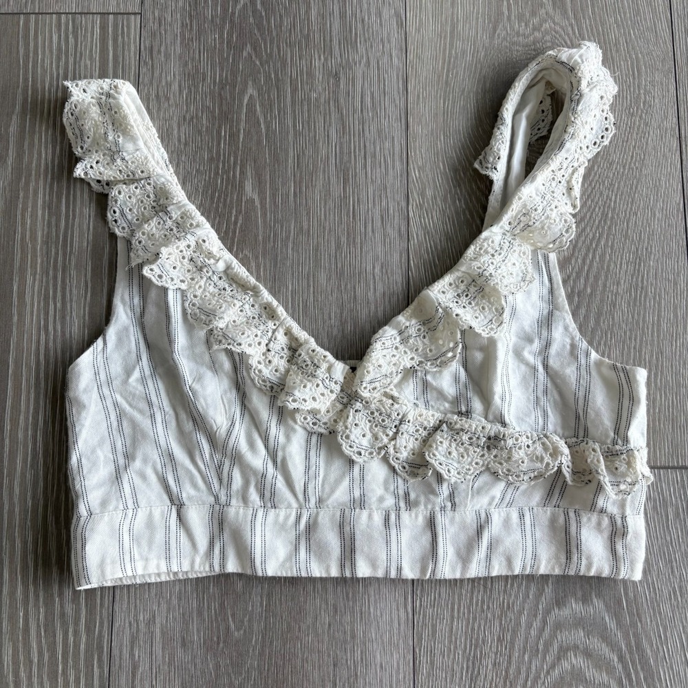 American Eagle Womens White Striped Eyelet Lace Ruffle Dainty Crop Top Sz S